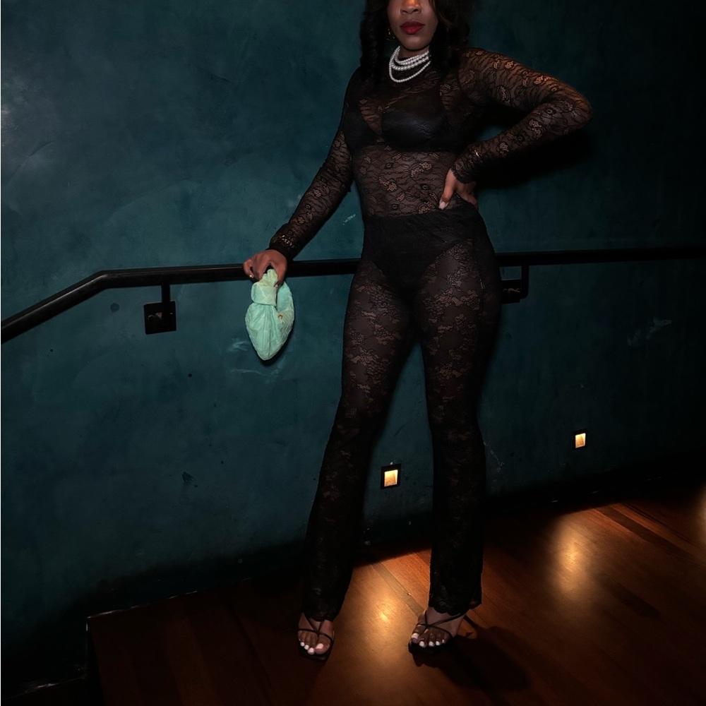 Long sleeve lace bodysuit & lace leggings from Zara